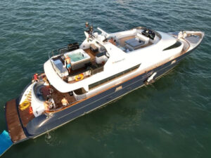 110 Rodman_Charters Boat_img12