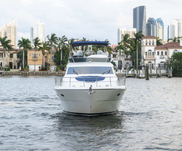 60 uniesse charter boat img34